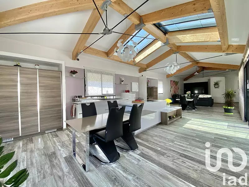 Maison, 310 m²