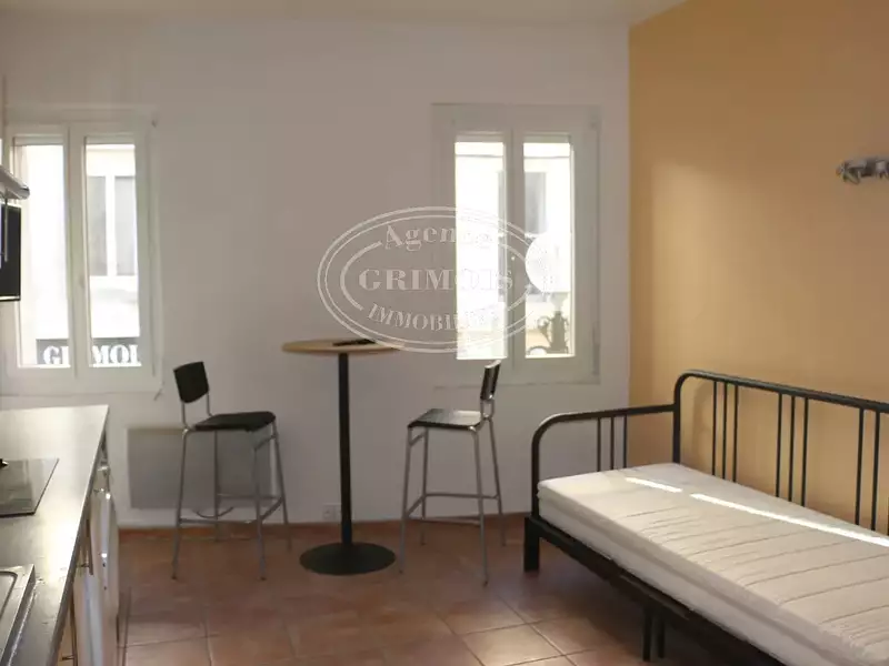 Immeuble, 102,56 m²