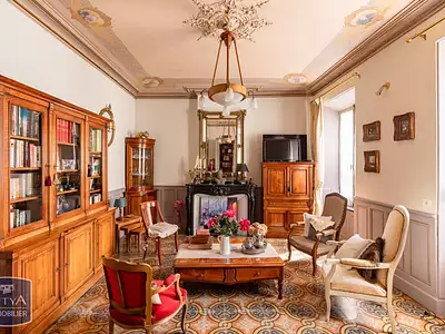 Maison, 280 m²