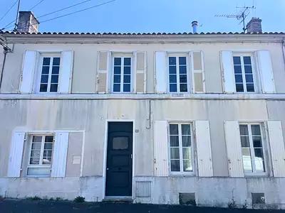Maison, 151 m²