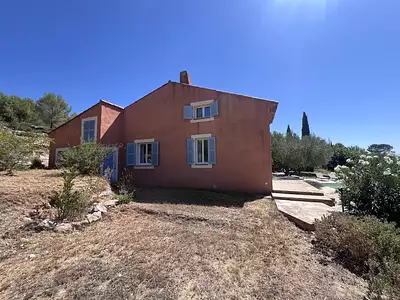 Maison, 137 m²