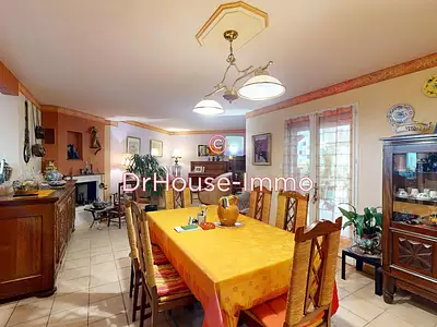 Maison, 182 m²