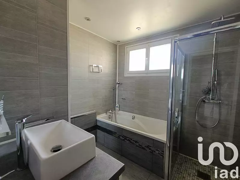 Maison, 136 m²