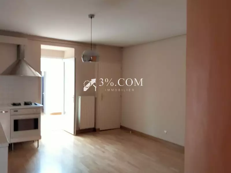 Immeuble, 200 m²