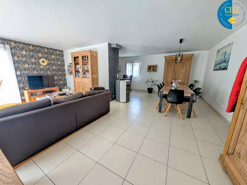 Maison, 100,7 m²