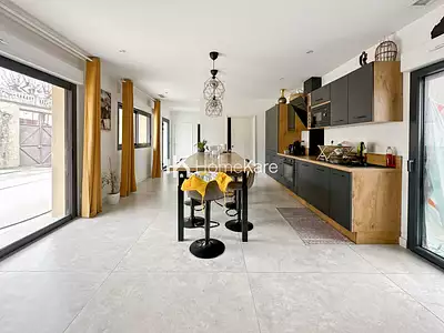 Maison, 140 m²