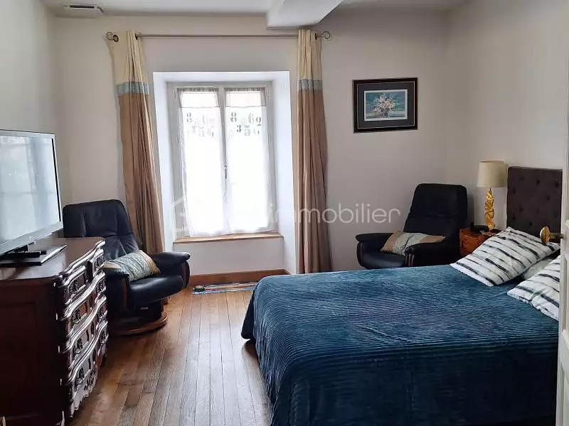 Maison, 186 m²