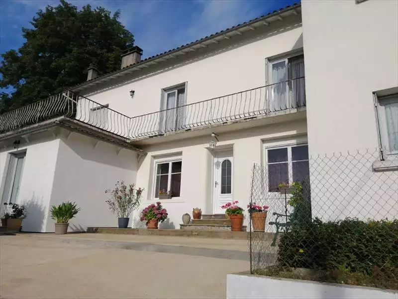 Maison, 165 m²