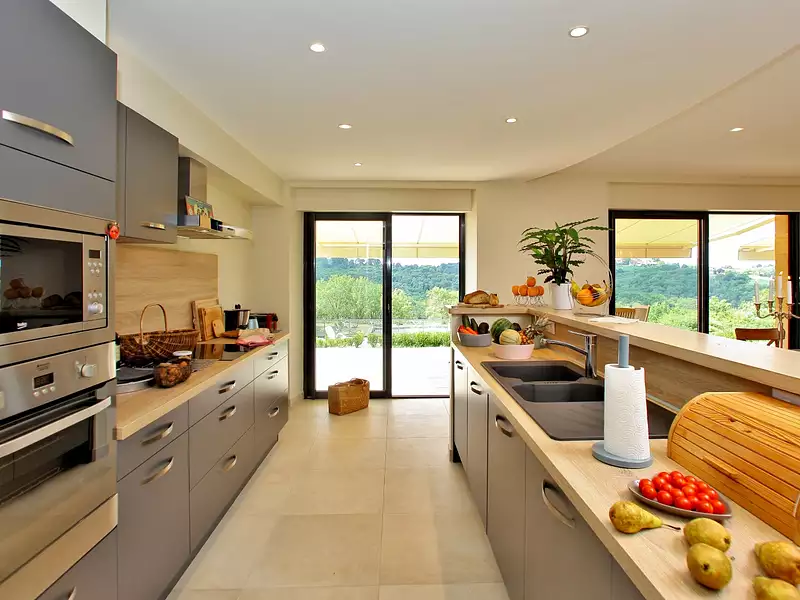 Maison, 760 m²