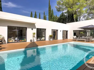 Maison, 170 m²