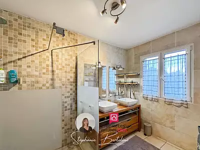 Maison, 222 m²