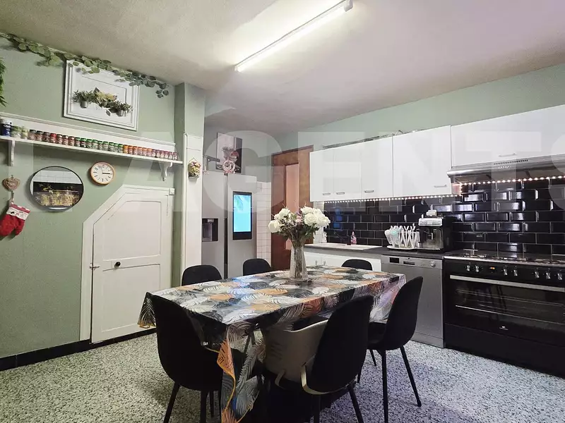 Maison, 138 m²