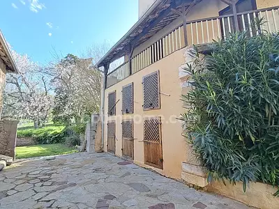 Maison, 213 m²