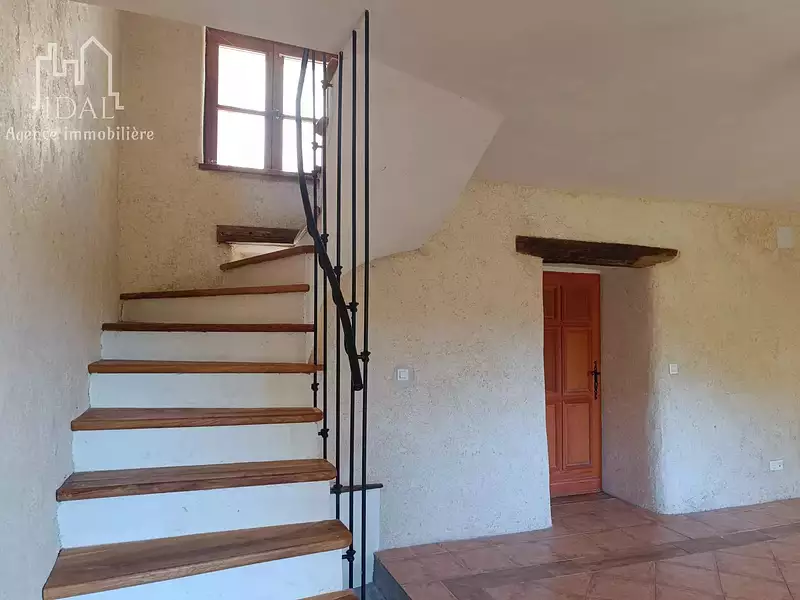 Maison, 121 m²