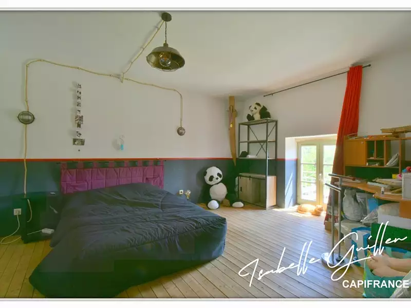 Maison, 262 m²