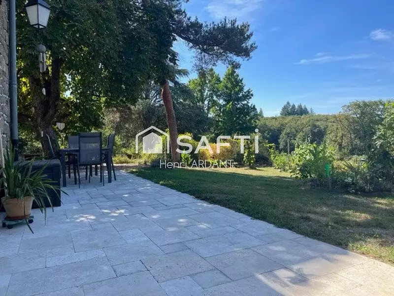 Maison, 258 m²