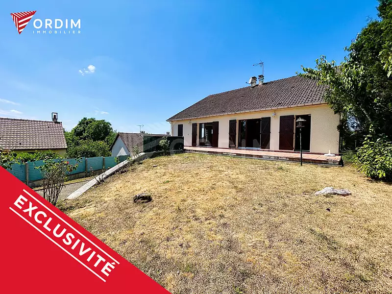 Maison, 166 m²
