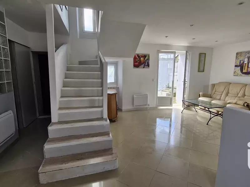 Maison, 134 m²