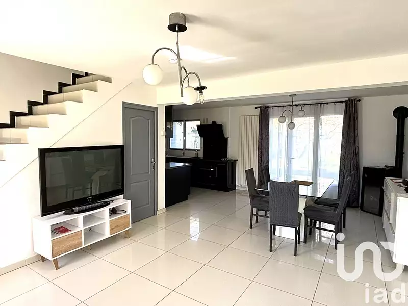 Maison, 122 m²
