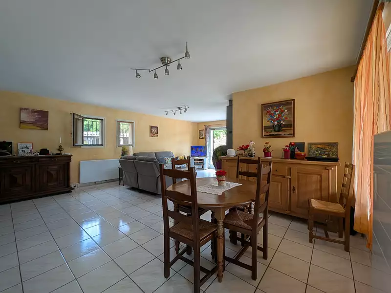 Maison, 136 m²