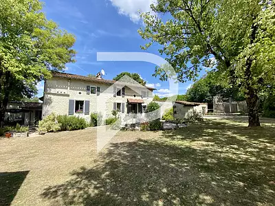 Maison, 348 m²