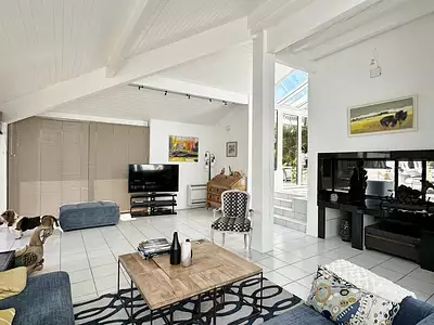 Maison, 240 m²