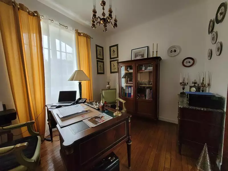Maison, 243 m²
