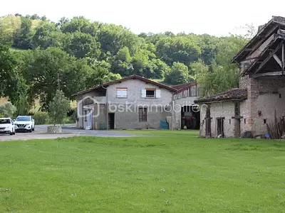 Maison, 455 m²