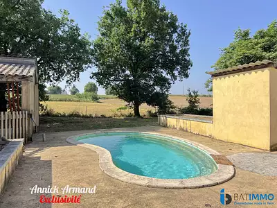 Maison, 211 m²