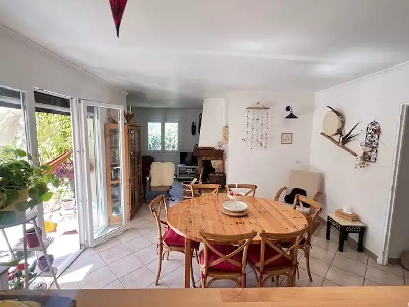 Maison, 90 m²