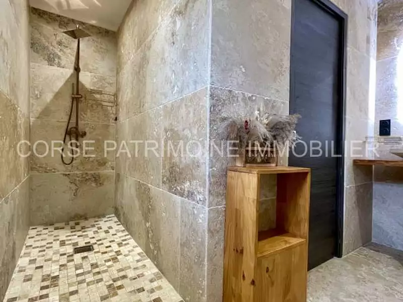 Maison, 145 m²