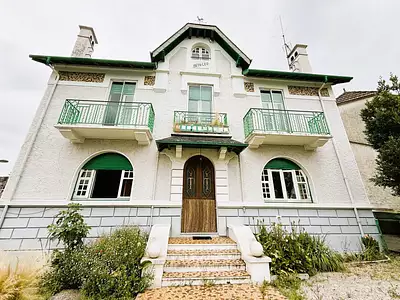Maison, 200 m²