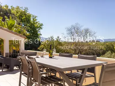 Maison, 165 m²