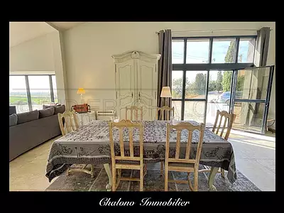 Maison, 255 m²