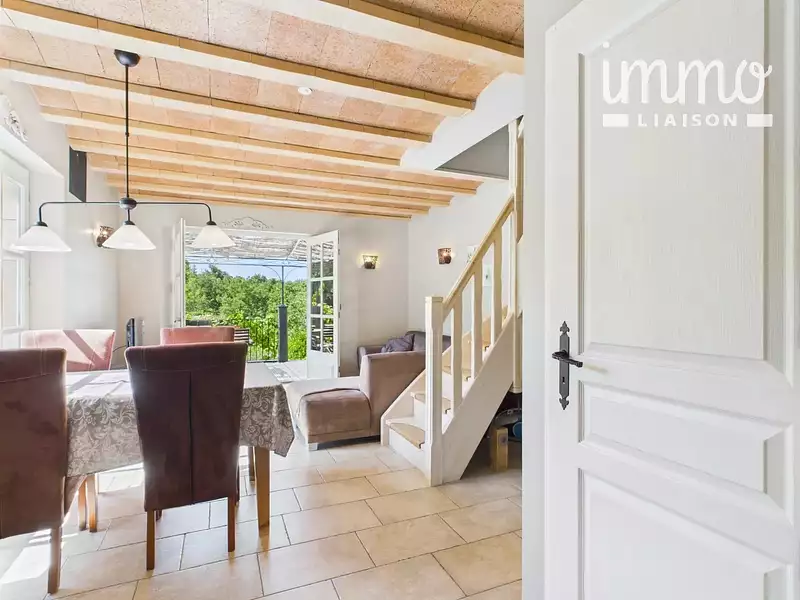 Maison, 266 m²