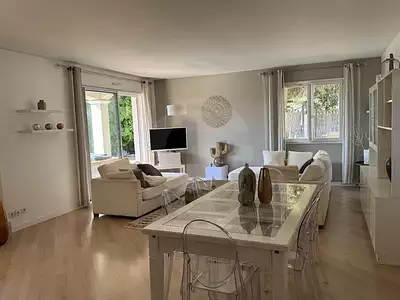 Maison, 159,7 m²