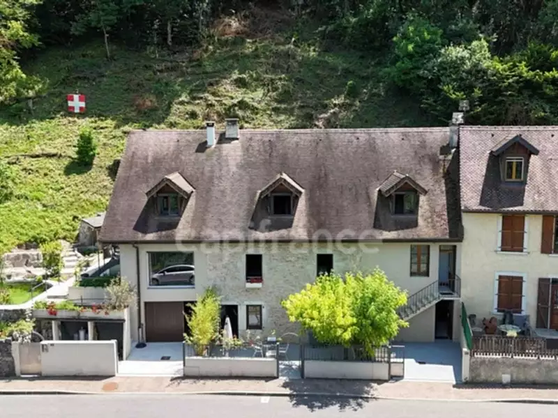 Maison, 290 m²