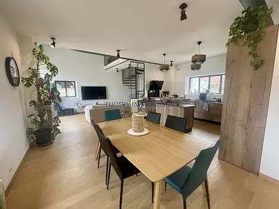 Maison, 165 m²