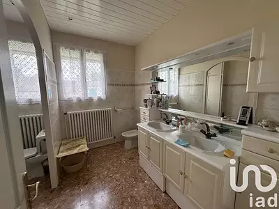 Maison, 180 m²