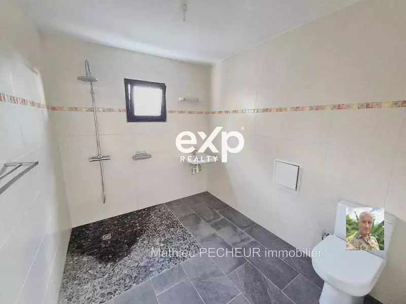 Maison, 96 m²
