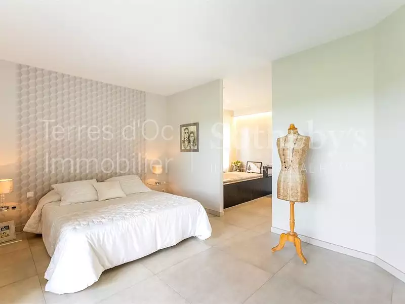 Maison, 275 m²
