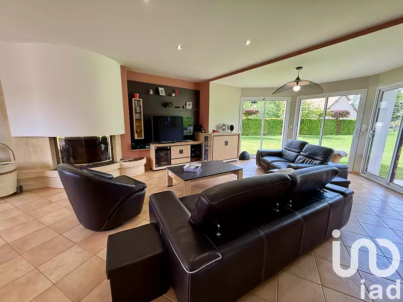 Maison, 220 m²