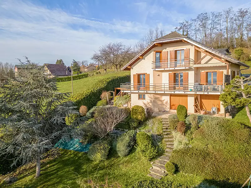 Maison, 160 m²