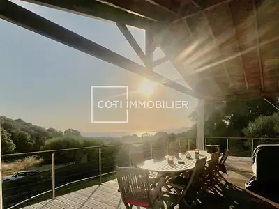 Maison, 166,84 m²