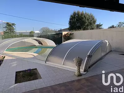 Maison, 260 m²