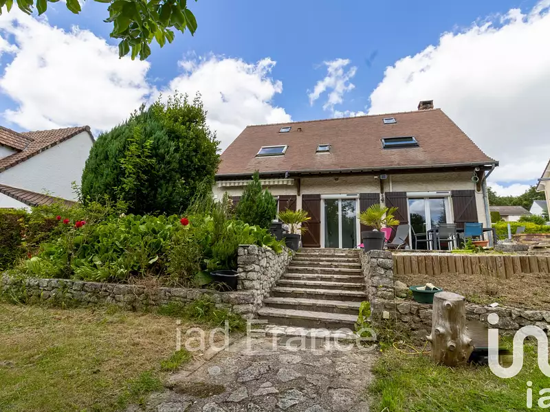 Maison, 155 m²