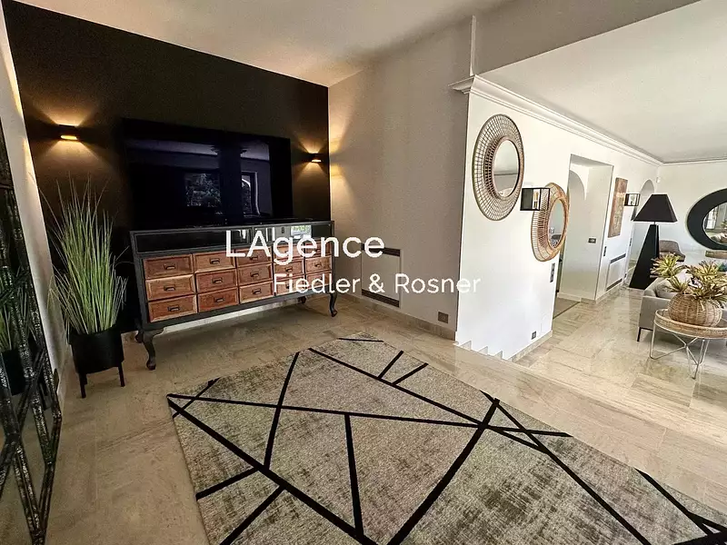 Maison, 422 m²