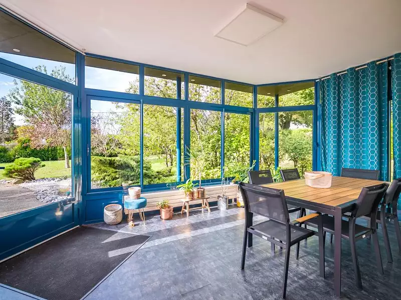 Maison, 261 m²