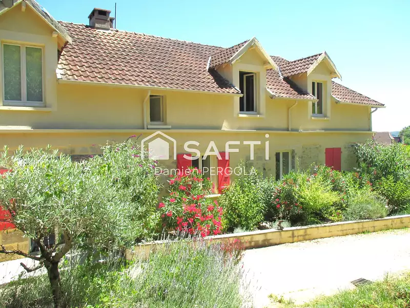 Maison, 300 m²
