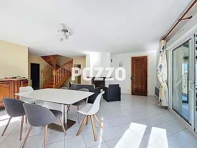 Maison, 96 m²